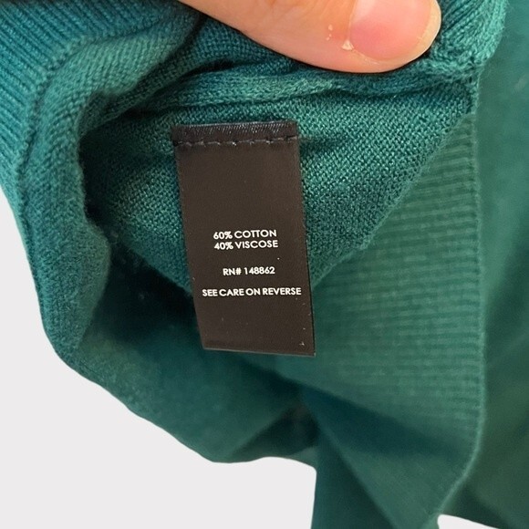 Torrid Pullover Slit Front Sweater Emerald Green NWT Size 1 US 1X (14-16) - Picture 10 of 10